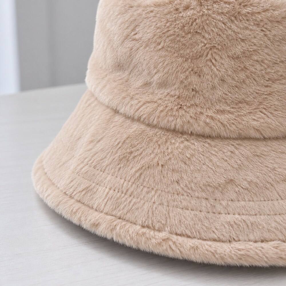 Balenciaga Beige Faux Fur Bucket Hat - Picture 6 of 6